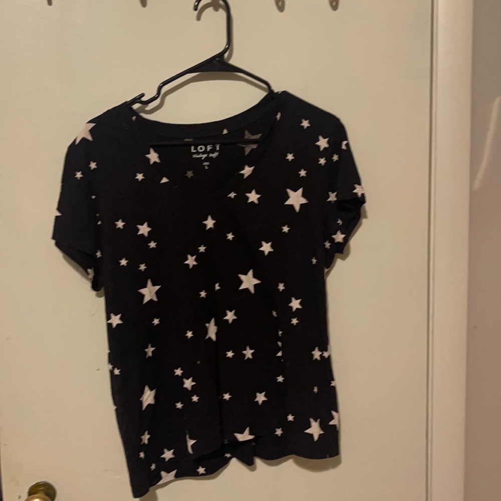 Loft navy blue star tshirt. Good condition. Size Large